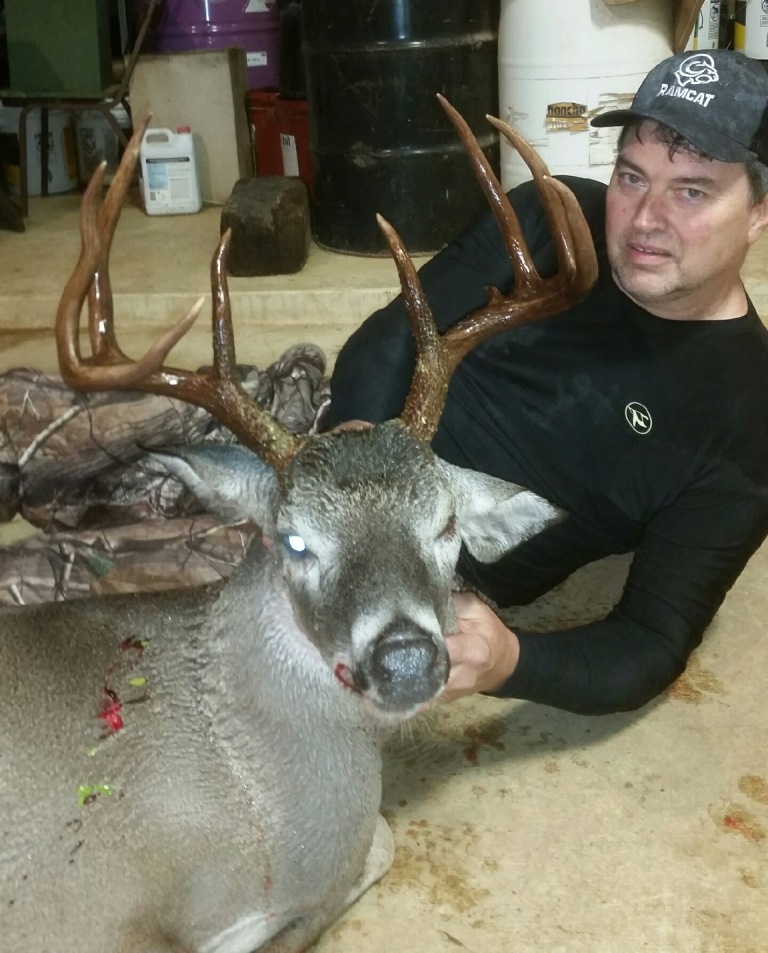 LA 08.29.17 - David Hinkle & chocolate horned deer
